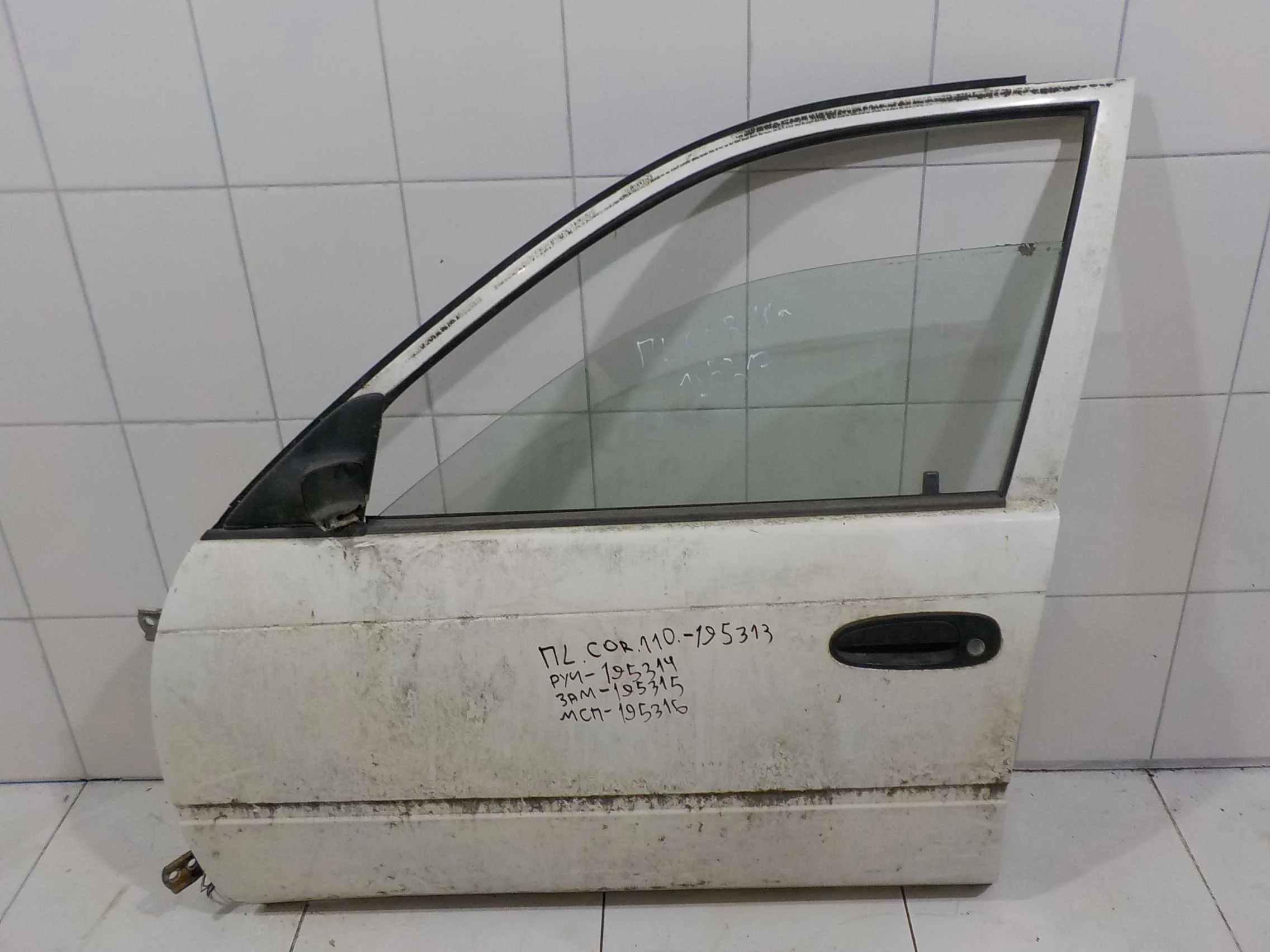 ручка двери внешняя TOYOTA COROLLA 110