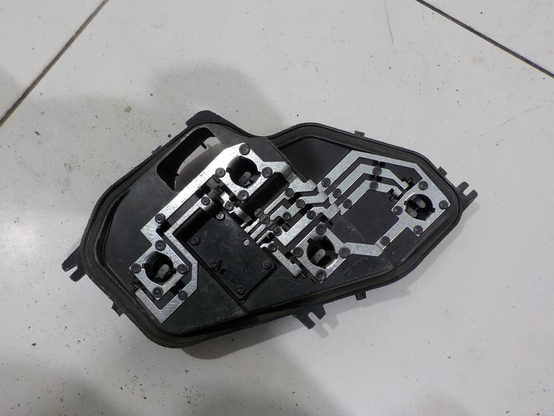 плата фонаря RENAULT SANDERO