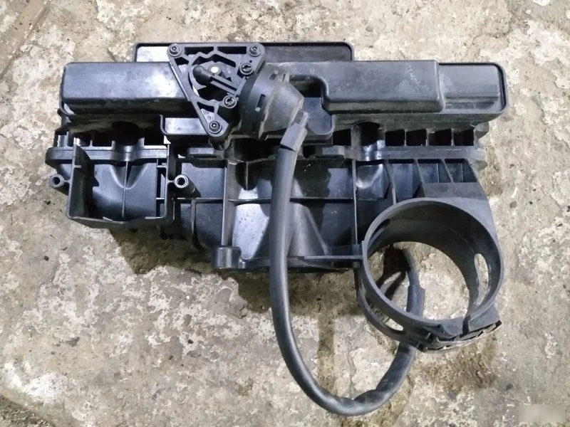 Коллектор впускной Mercedes A6460902337