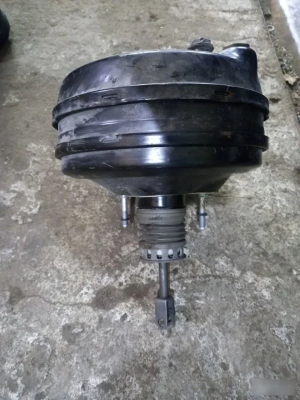 Вакуумный усилитель тормозов Saab 93175747