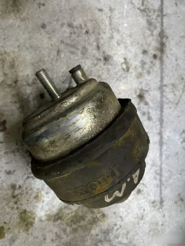 Подушка ДВС Volvo S60 30680751