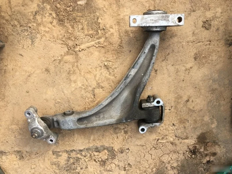 Рычаг Volvo Xc90 31360644, левый