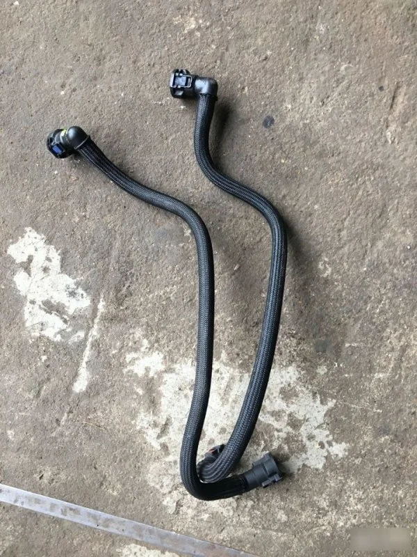 Маслопровод Volvo 31368679