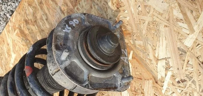 Амортизатор Volvo Xc90 2013 31304066 D5244T18, передний