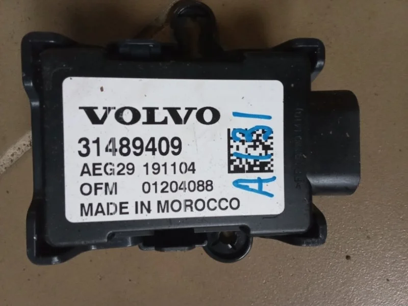 Блок управления OFM Volvo Xc40 2020 31489409 D4204T16