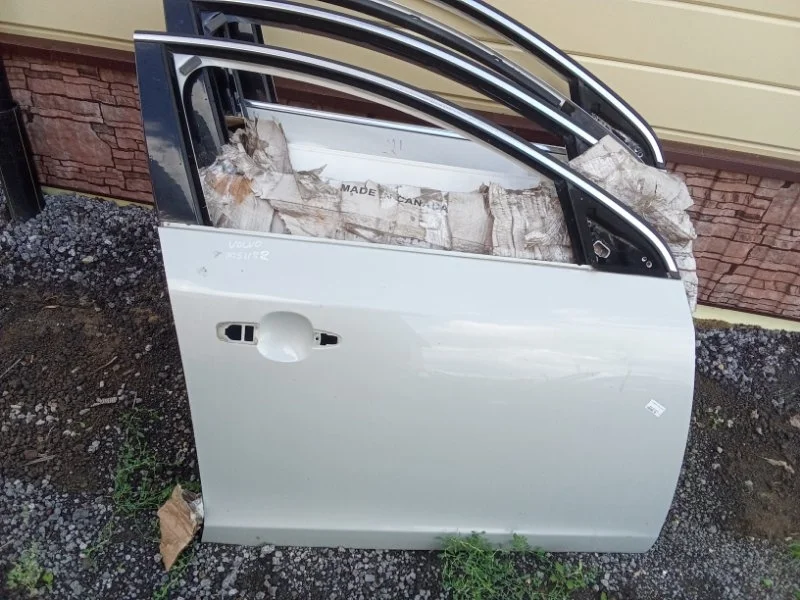 Дверь Volvo 32291065, передняя правая