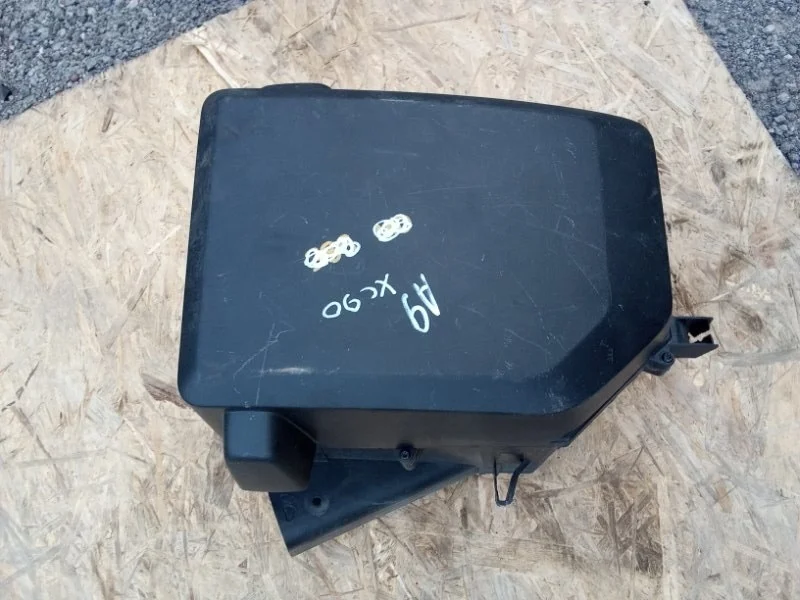 Корпус воздушного фильтра Volvo Xc90 30636845