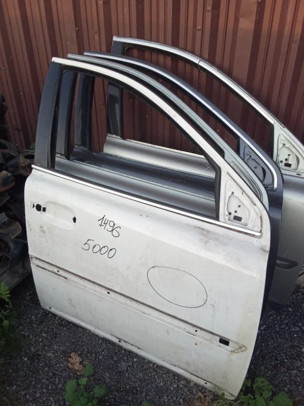 Дверь Volvo Xc90 31218753, передняя правая