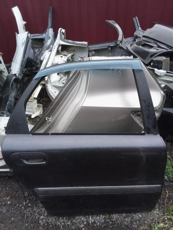Дверь Volvo 30649112, задняя правая