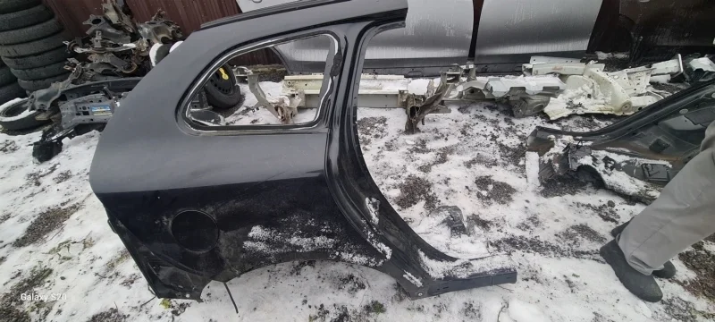 Крыло Volvo 31391820, заднее правое