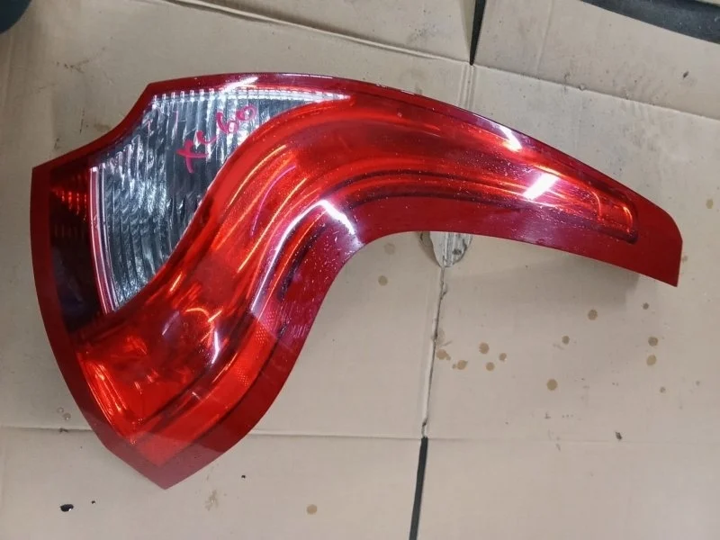 Фонарь Volvo Xc60 2015 31323035 B4204T11, задний правый