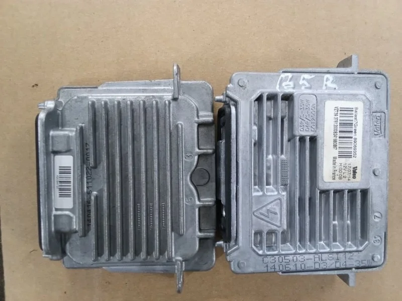 Блок розжига ксенона Volvo Xc60 2015 31297941 B4204T11