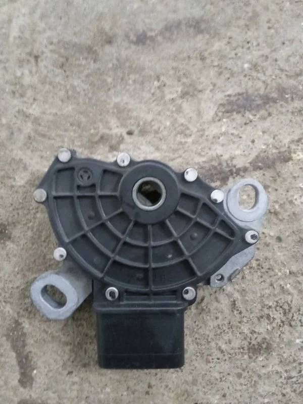 Селектор АКПП Volvo 30713949
