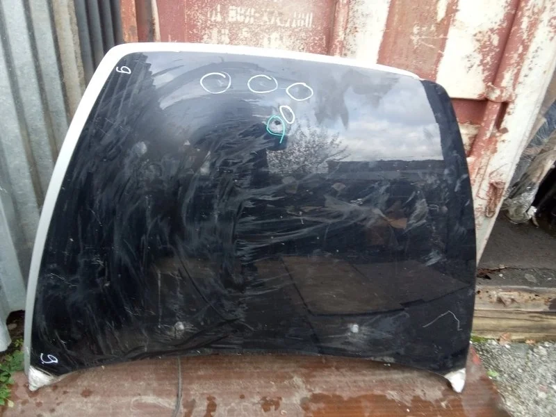 Капот Volvo 31371415