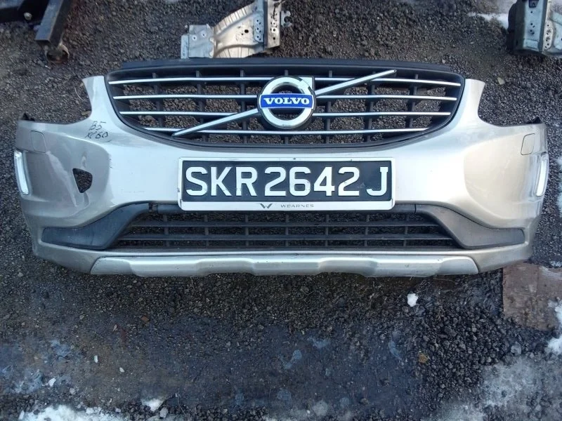 Бампер Volvo Xc60 2015 39834074 B4204T11, передний
