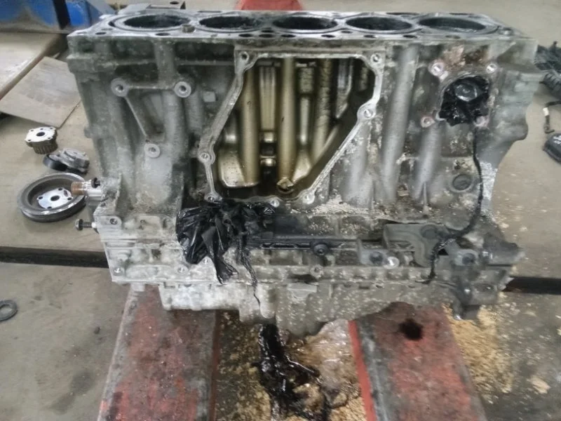 Блок ДВС Volvo Xc60 2011 36050499 D5244T10