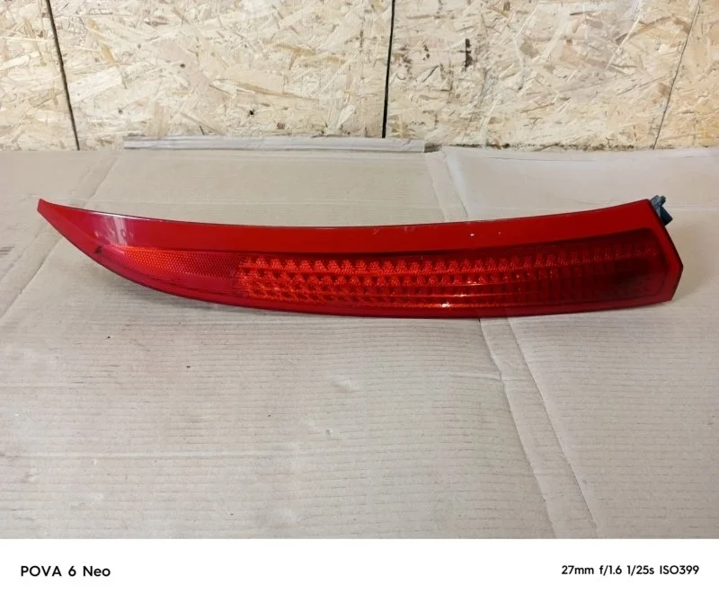 Фонарь Volvo Xc90 2009 30698142 D5244T4, задний правый
