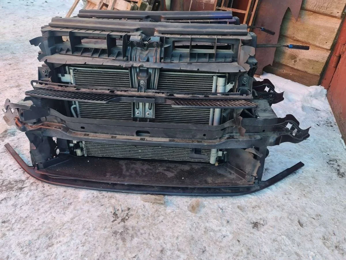 Кассета радиаторов 5Q0131203DE 5Q0121203DE 5Q0121251GN Volkswagen Tiguan 2 2.0 Бензин