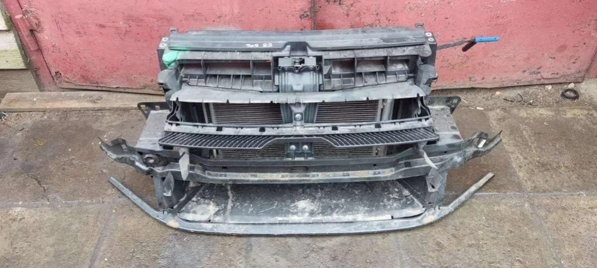 Кассета радиаторов 5Q0959455BF 5Q0121203DA 5Q0121251EM 5Q0121205AP 5Q0121207BD Volkswagen Tiguan 2 2.0 Дизель