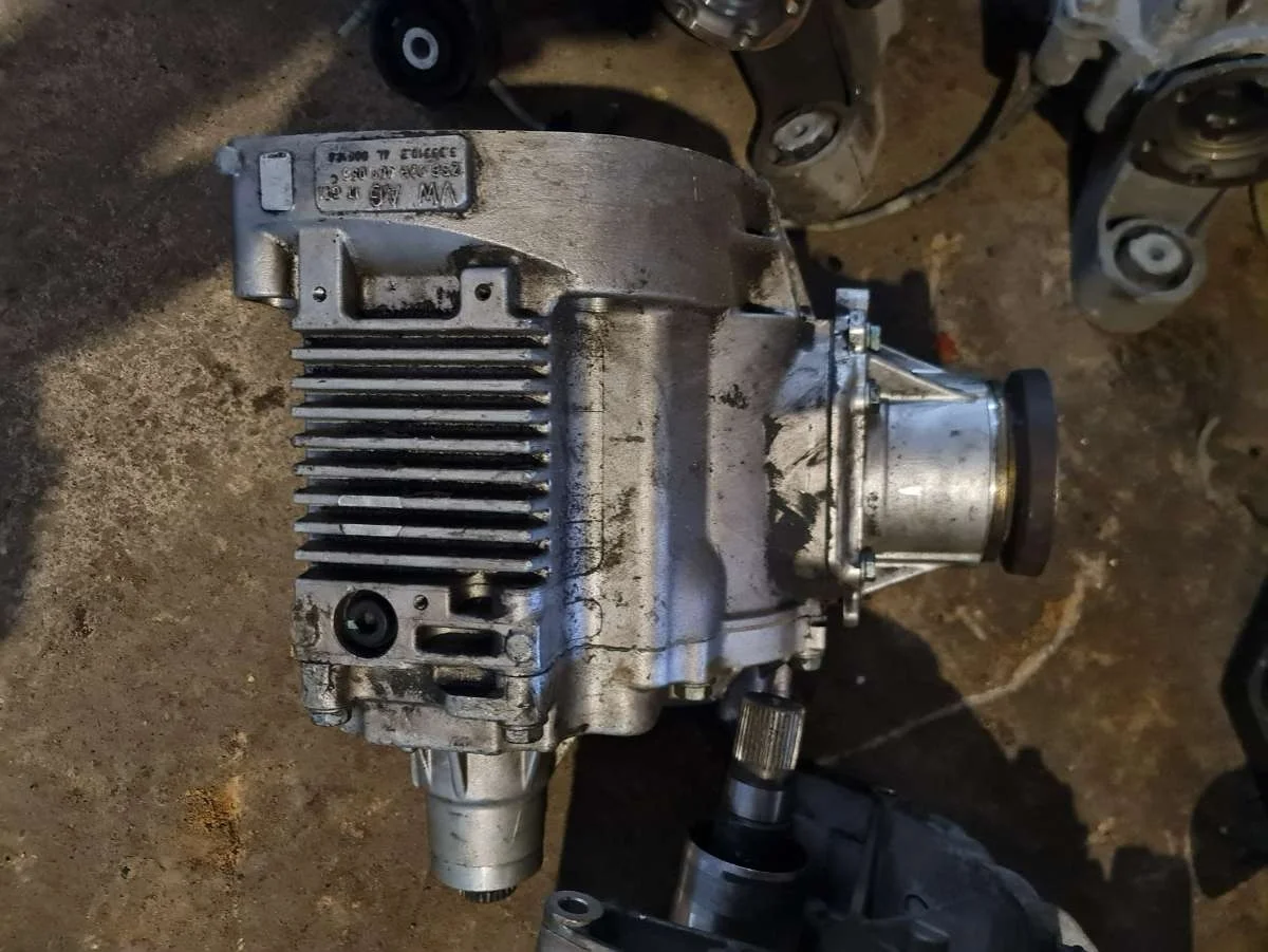 Раздаточная коробка 02h409053C Volkswagen Transporter T5 2.5 Дизель