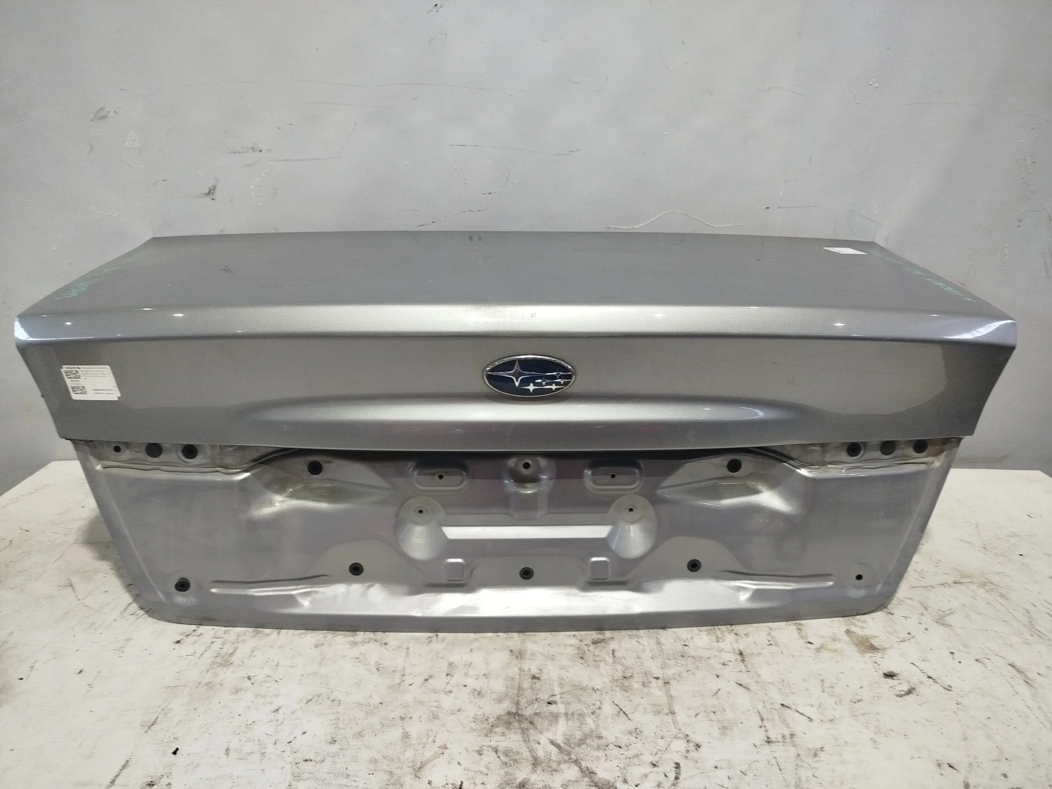 КРЫШКА БАГАЖНИКА SUBARU LEGACY BL5 BL9 BLE 57509AG0009P серый, C6Z XA5743