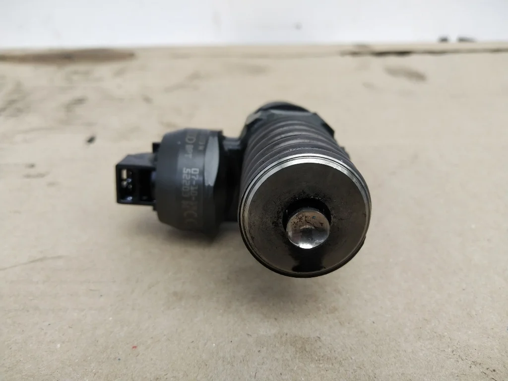 Форсунка топливная Volkswagen Touareg GP BPE
