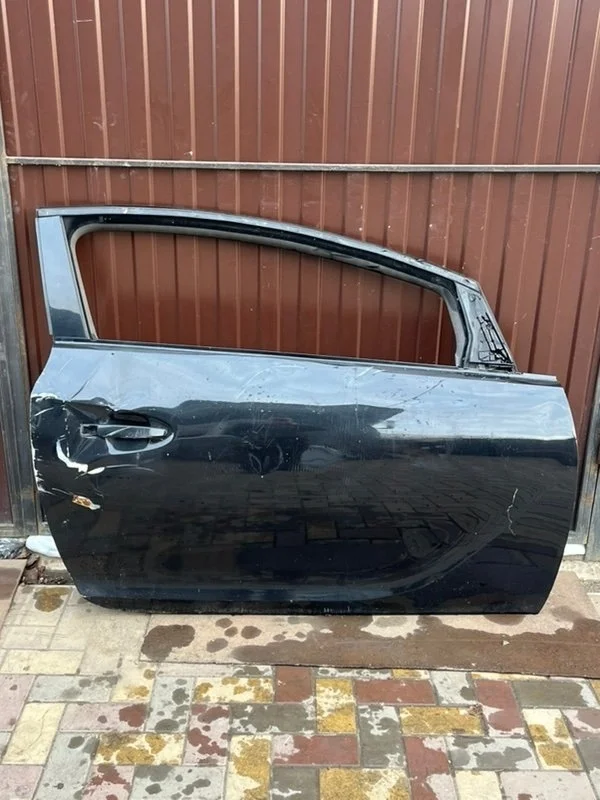 Дверь Opel Astra 2012 13394361 GTC 1.4, передняя правая