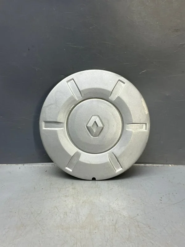 Колпак колесного диска Renault Laguna 8200488047 1 2.0