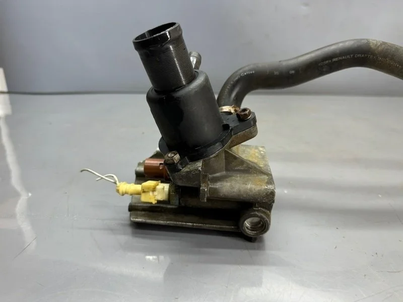 Корпус термостата Renault Megan 7700869906 1 1.2