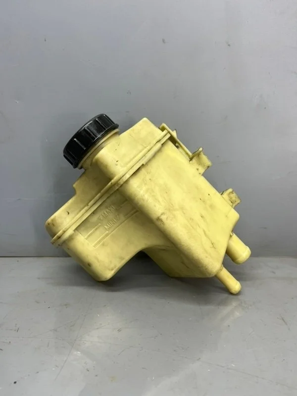Бачок ГУР Renault Kangoo 7700414664 1.4