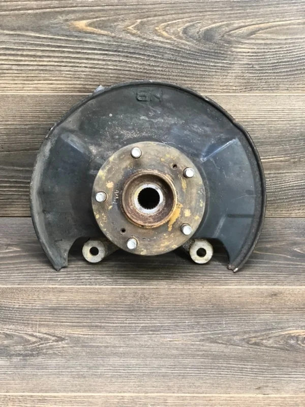 Поворотный кулак Honda Civic 4D 2008 51216SMGE01 8 1.8, передний правый