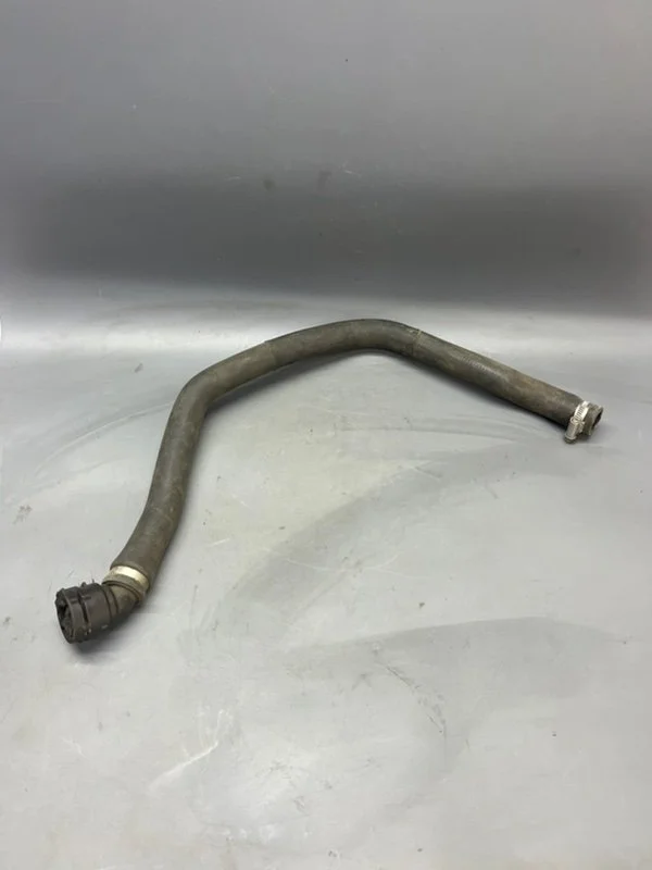 Патрубок охлаждения Bmw 3 2007 64216928590 E90 2.0