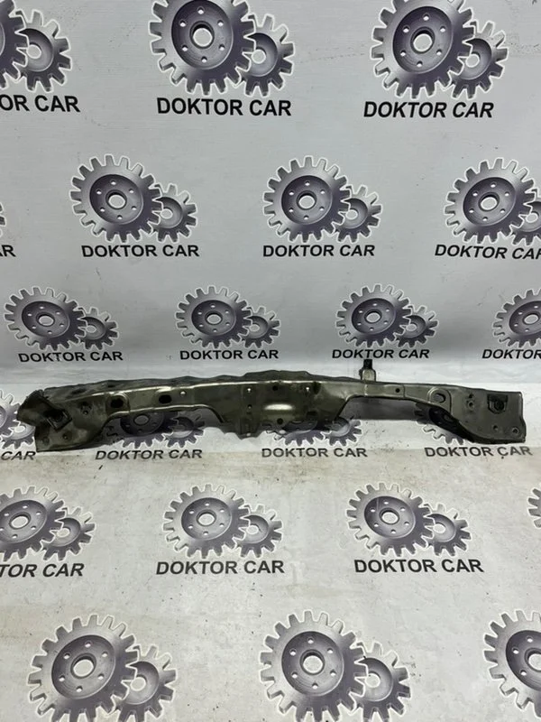 Рамка радиатора Honda Civic 2008 60400SNBE01ZZ 4D 1.3