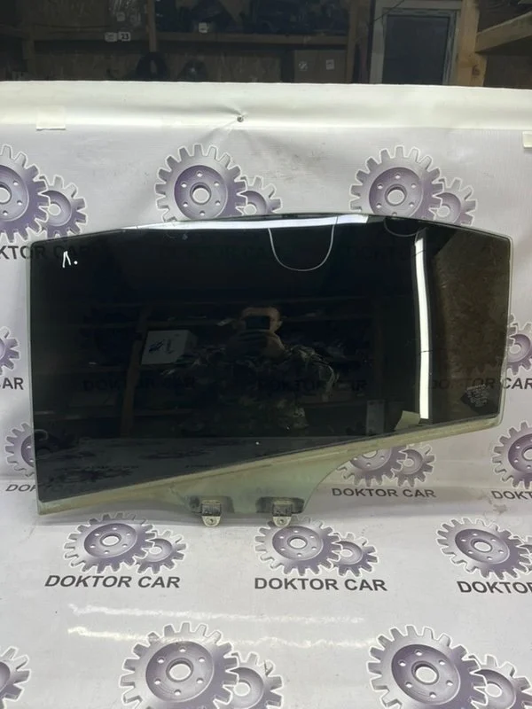 Стекло двери Honda Civic 2008 73450SNAA00 4D 1.3, заднее левое