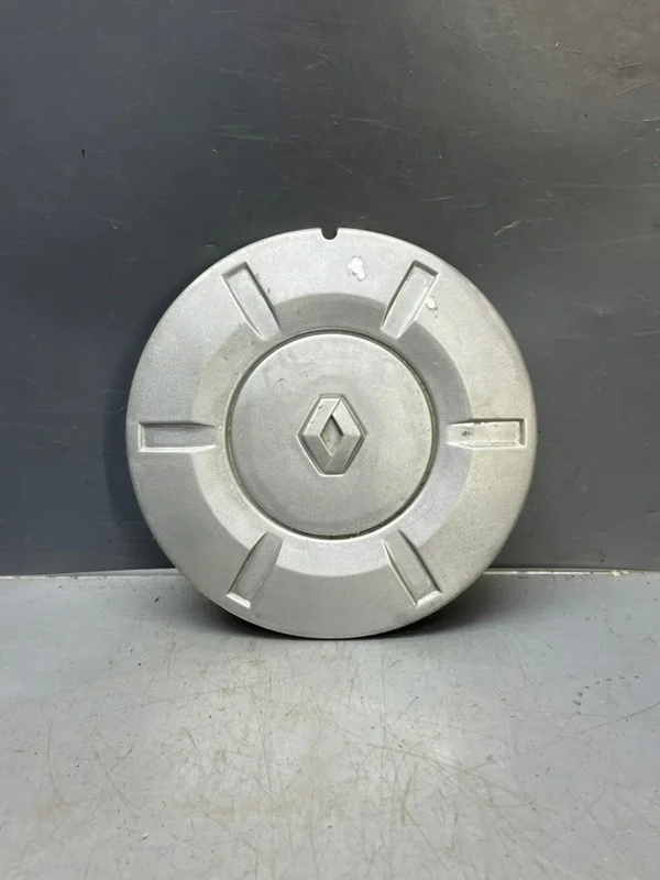 Колпак колесного диска Renault Laguna 1994 8200488047 1 2.0