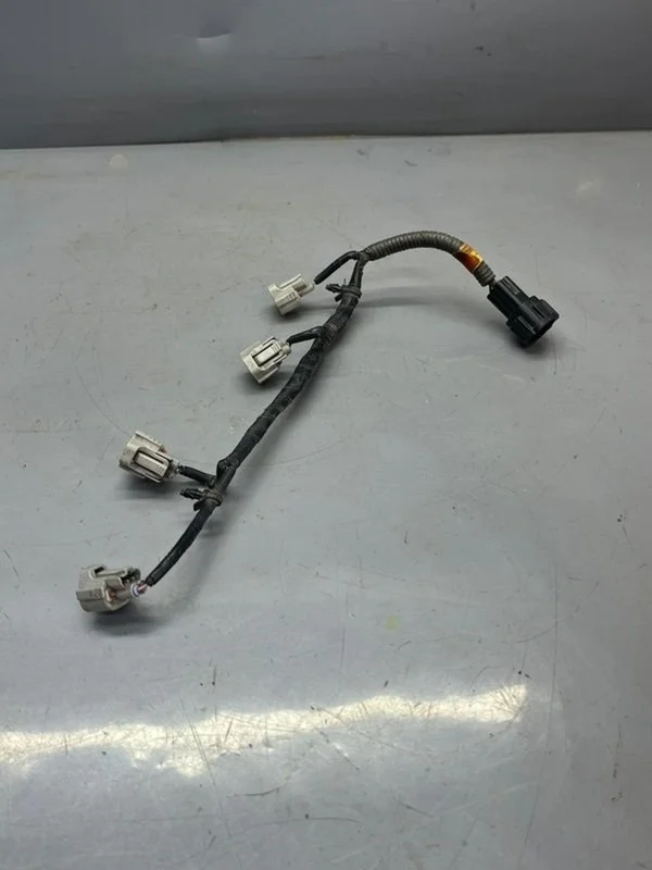 Проводка топливных форсунок Nissan Teana 2006 24079WF700 J31 2.0