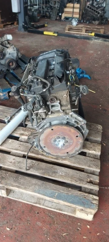 Двигатель Ford 1.8