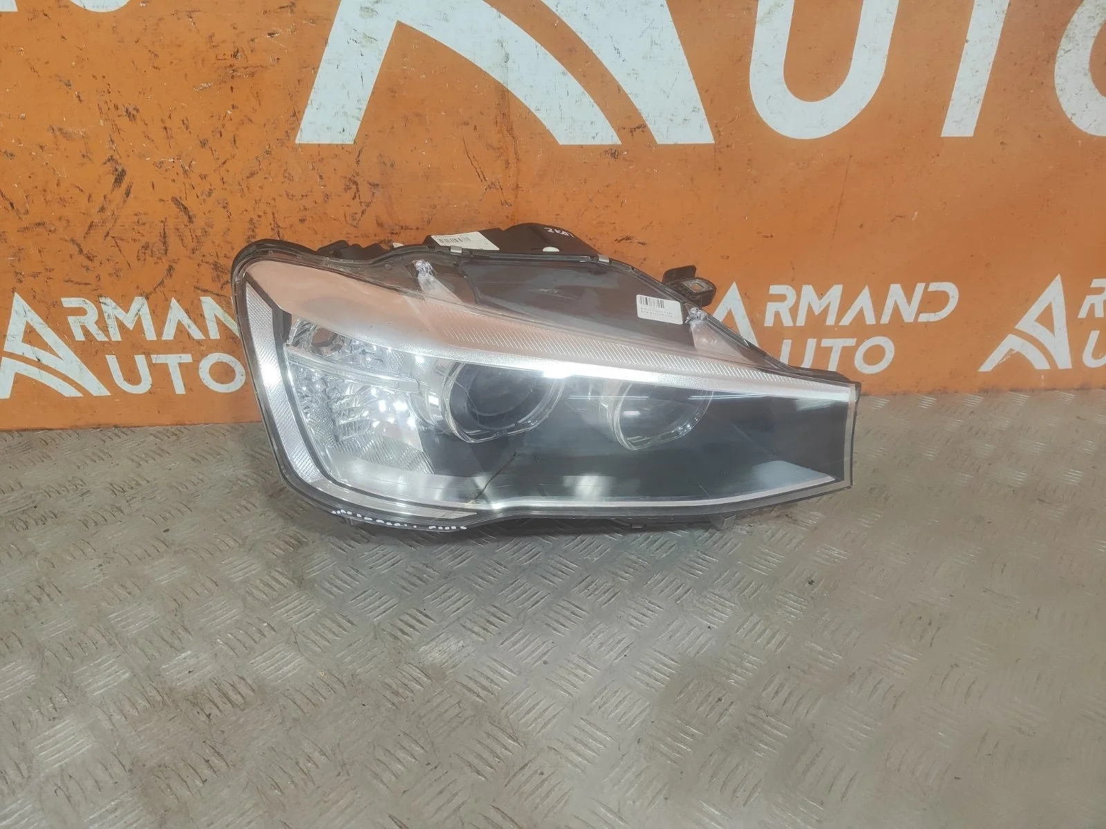 Фара BMW X3 2014-2017 F25