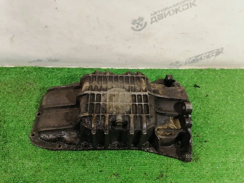 Поддон двигателя Ford Focus 1999 1053869 1 1.6