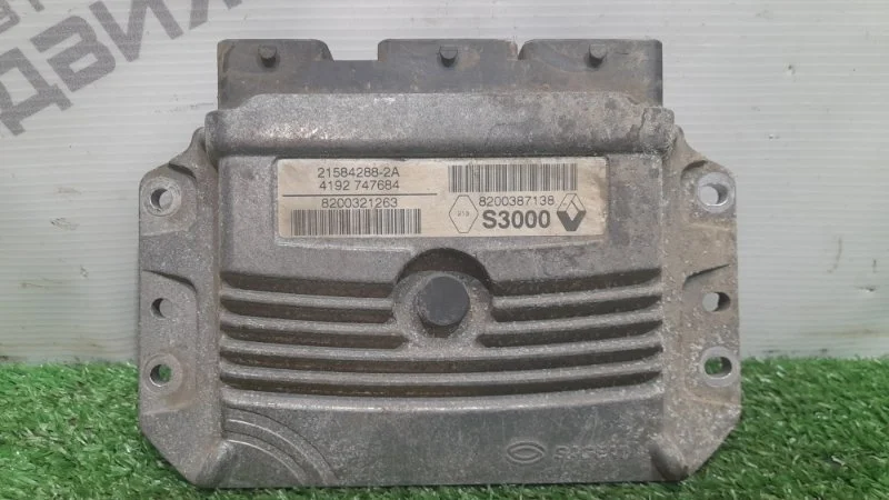 Блок управления двигателем Renault Megane 2004 8200321263 2 1.6 K4M
