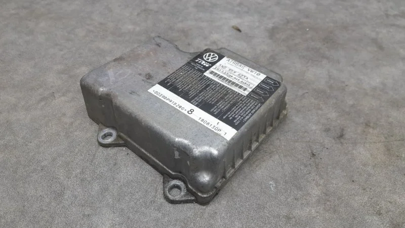 Блок управления AIR BAG Volkswagen Passat 2008 5N0959655A B6 2.0 CBAB AT (DSG)