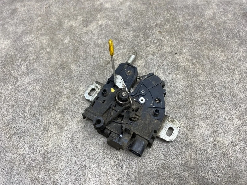 Замок капота Ford Mondeo 2012 1694297 4 2.0 ECOBOOST (200PS) MI4 TNBA