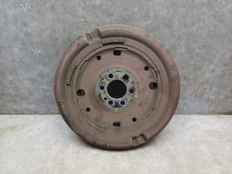 Маховик Volkswagen Golf 2010 036105266D 6 (3D) 1.4 CAXA AT