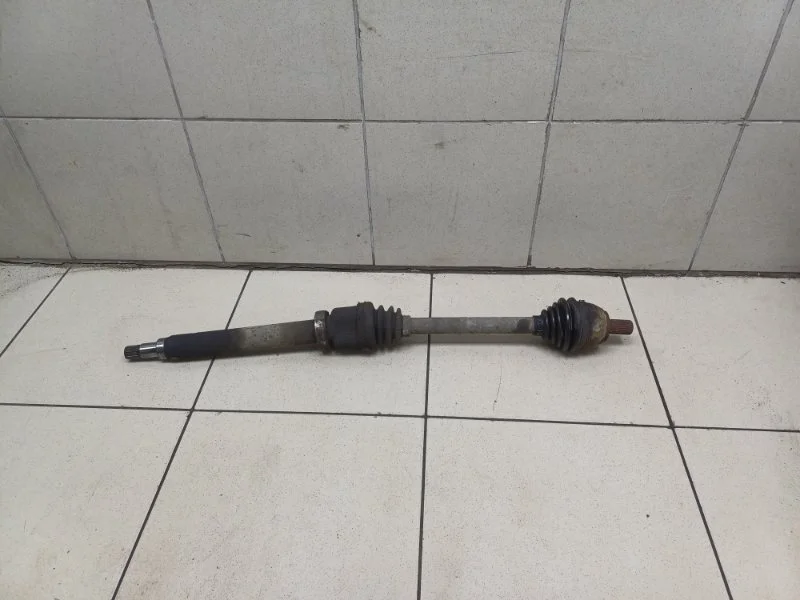 Привод Ford Focus 2008 1726946 2 1.6 SIDA MT, передний правый