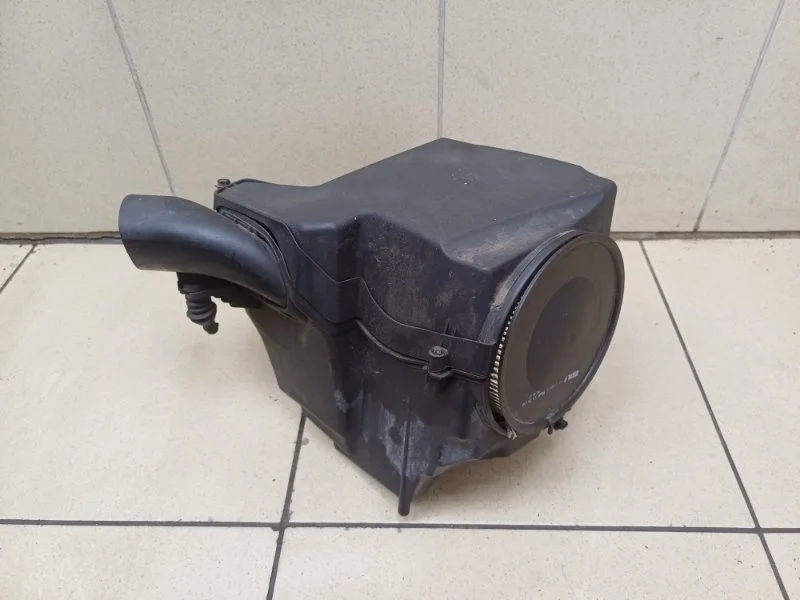 Корпус воздушного фильтра Ford Focus 2015 1851878 3 УНИВЕРСАЛ 1.6 IQDC