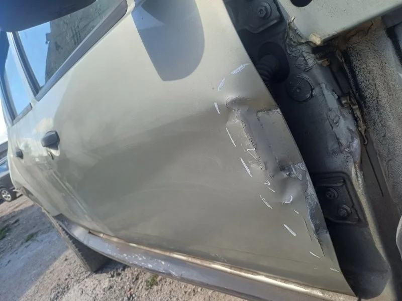 Дверь Renault Duster 2013 801009234R 1 1.6 K4MA606 4WD, передняя правая