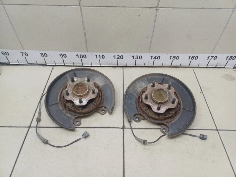 Ступица Nissan Juke 2012 432021KA0A 1.6 HR16, задняя