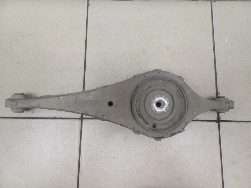 Рычаг Volvo Xc60 2011 31317603 2.4 D5244T, задний правый