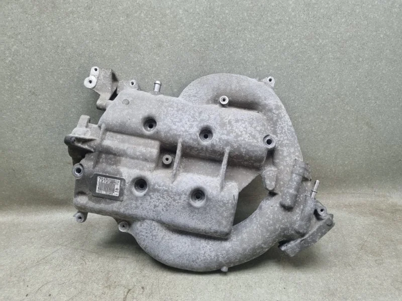 Коллектор впускной Opel Antara 2008 92067910 3.2 Z32SE AT