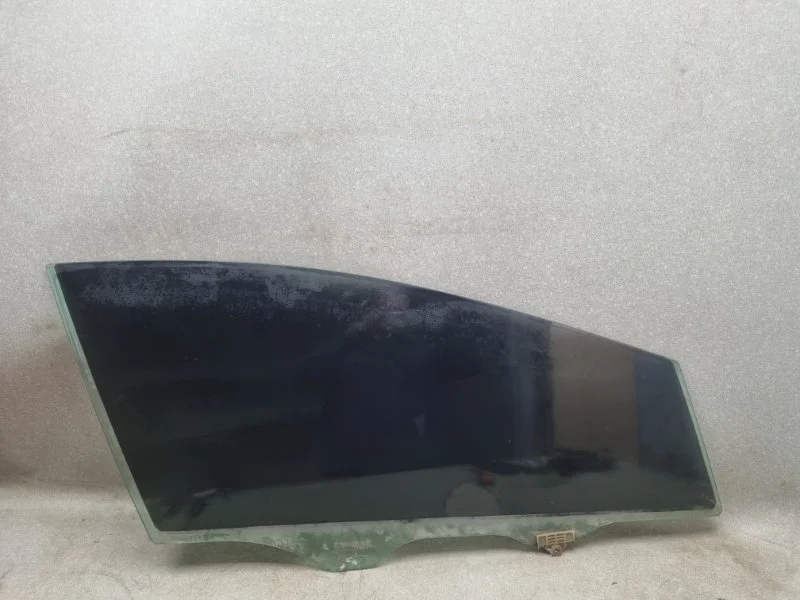 Стекло двери Kia Ceed 2015 82420A2010 2 1.6 G4FG MT, переднее правое